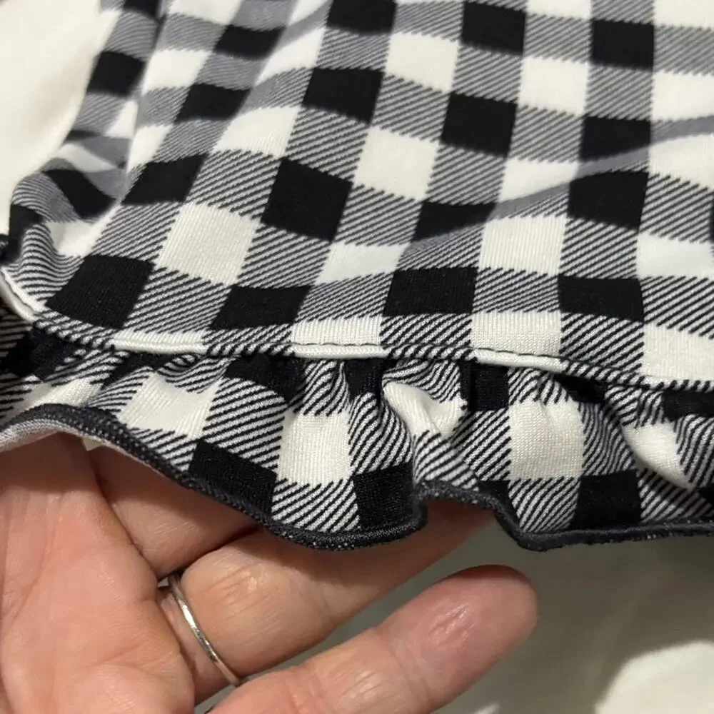 Btween 8 set of 2 rompers shorts Kids Black white Checkered and black worn once